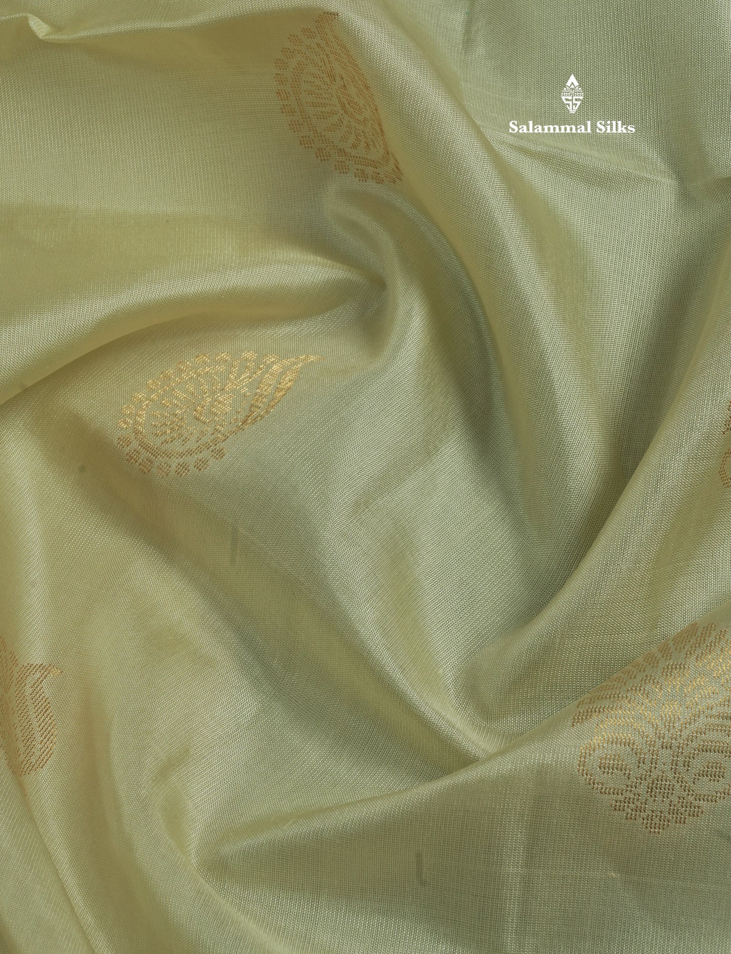 Half White Pure Kanjivaram Soft Silk Saree With Contrast Sky Blue Small Traditional Border