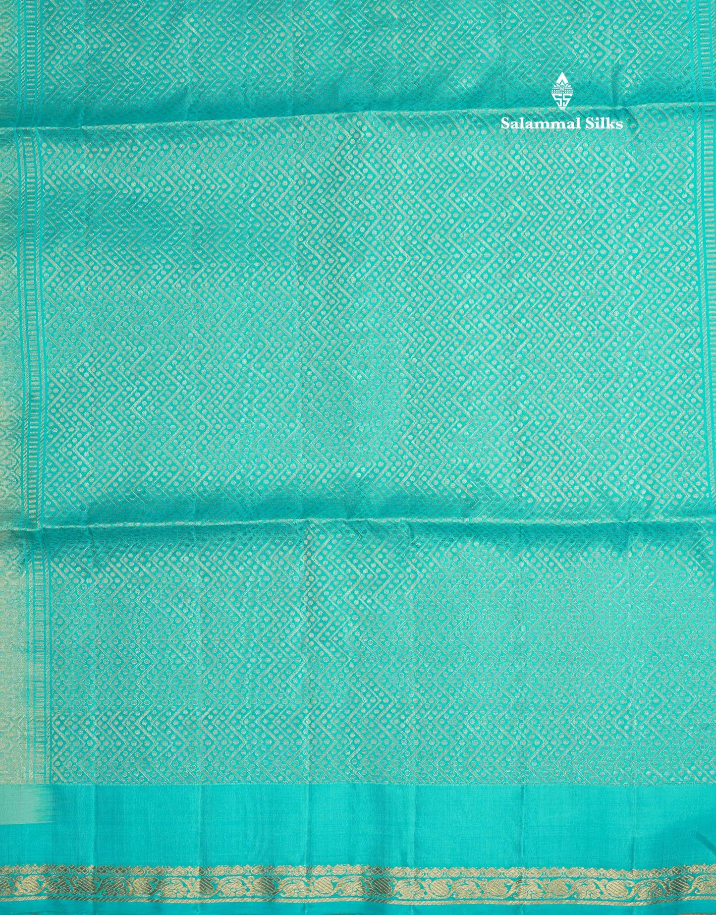 Half White Pure Kanjivaram Soft Silk Saree With Contrast Sky Blue Small Traditional Border