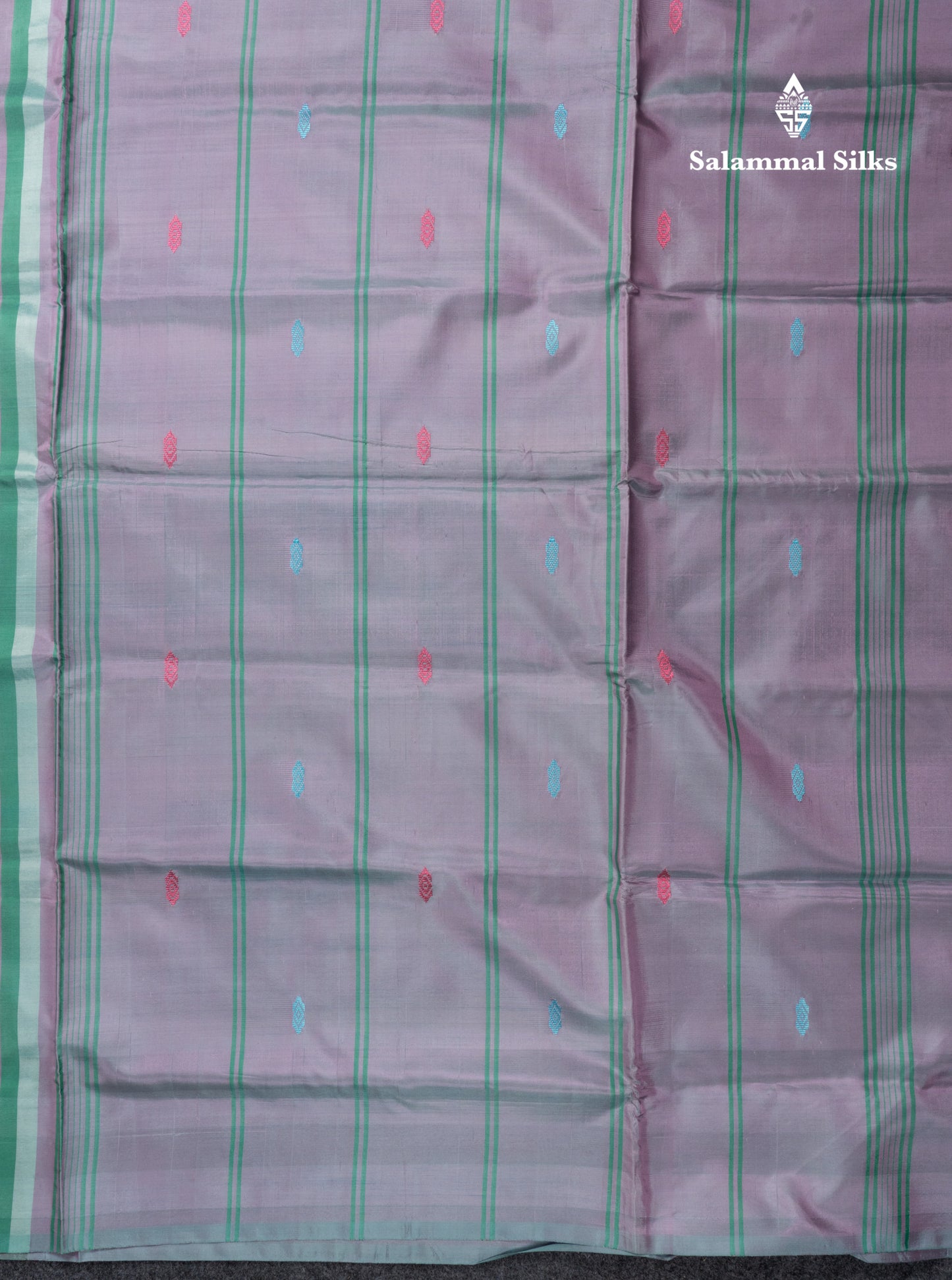 MultiColour Banana Pinth Saree (Vaazhainaar Pattu) With Contrast Dual Tone Light Lavender Blouse