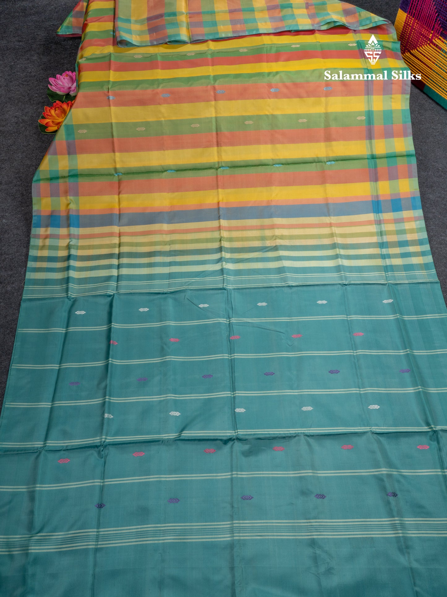 MultiColour Banana Pinth Saree (Vaazhainaar Pattu) With Contrast Sapphire Green Blouse