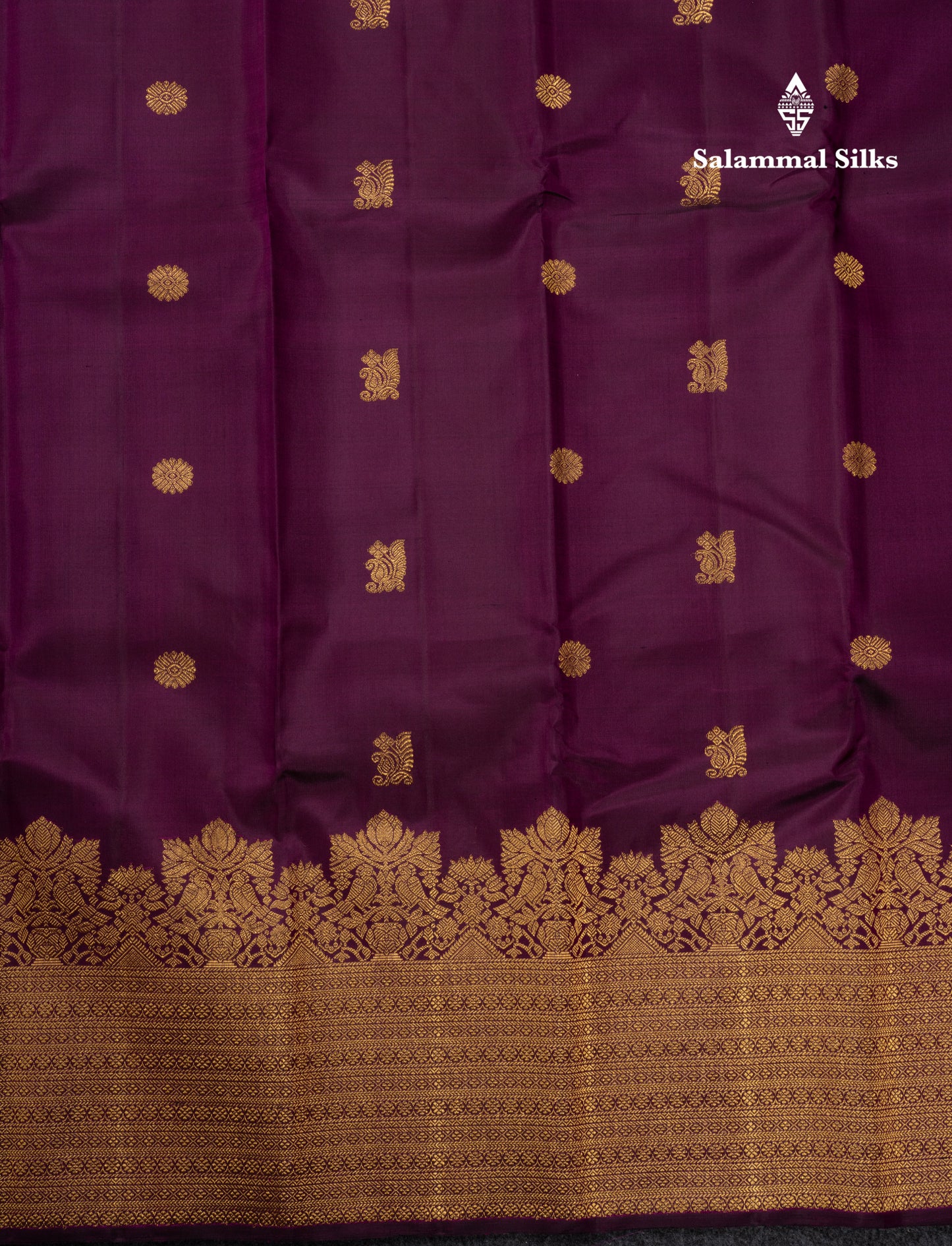 Magenta Pure Kanjivaram Silk Saree With Turning Border
