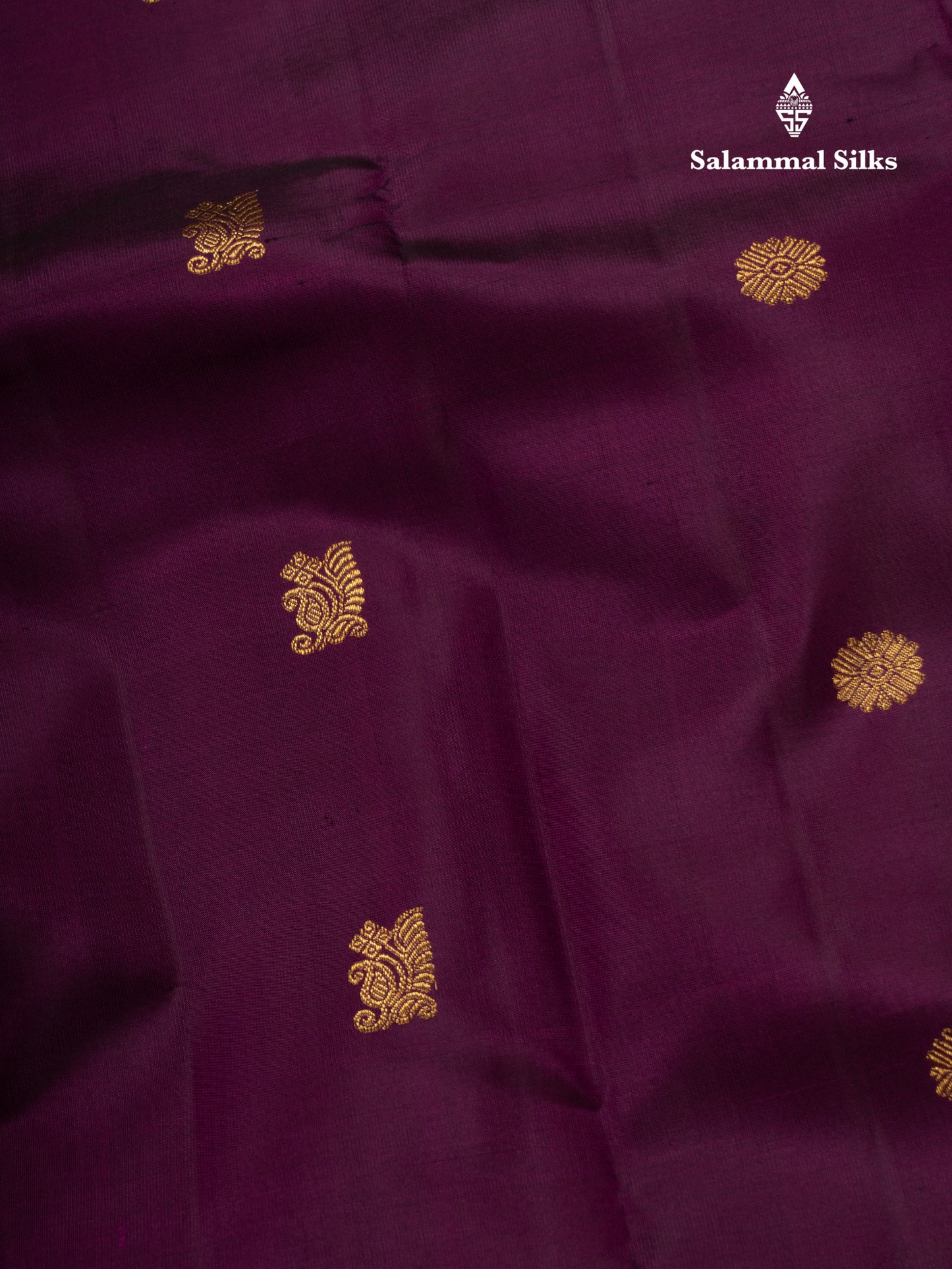 Magenta Pure Kanjivaram Silk Saree With Turning Border