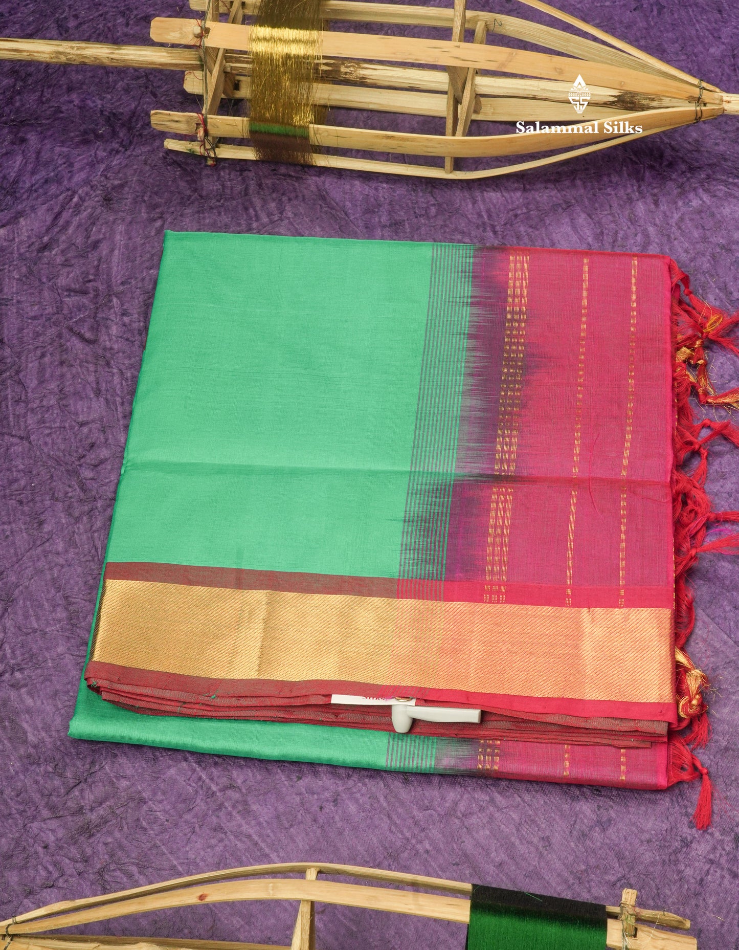 Saffire Green Plain Pure Silk Cotton Saree With Gold Zari Border