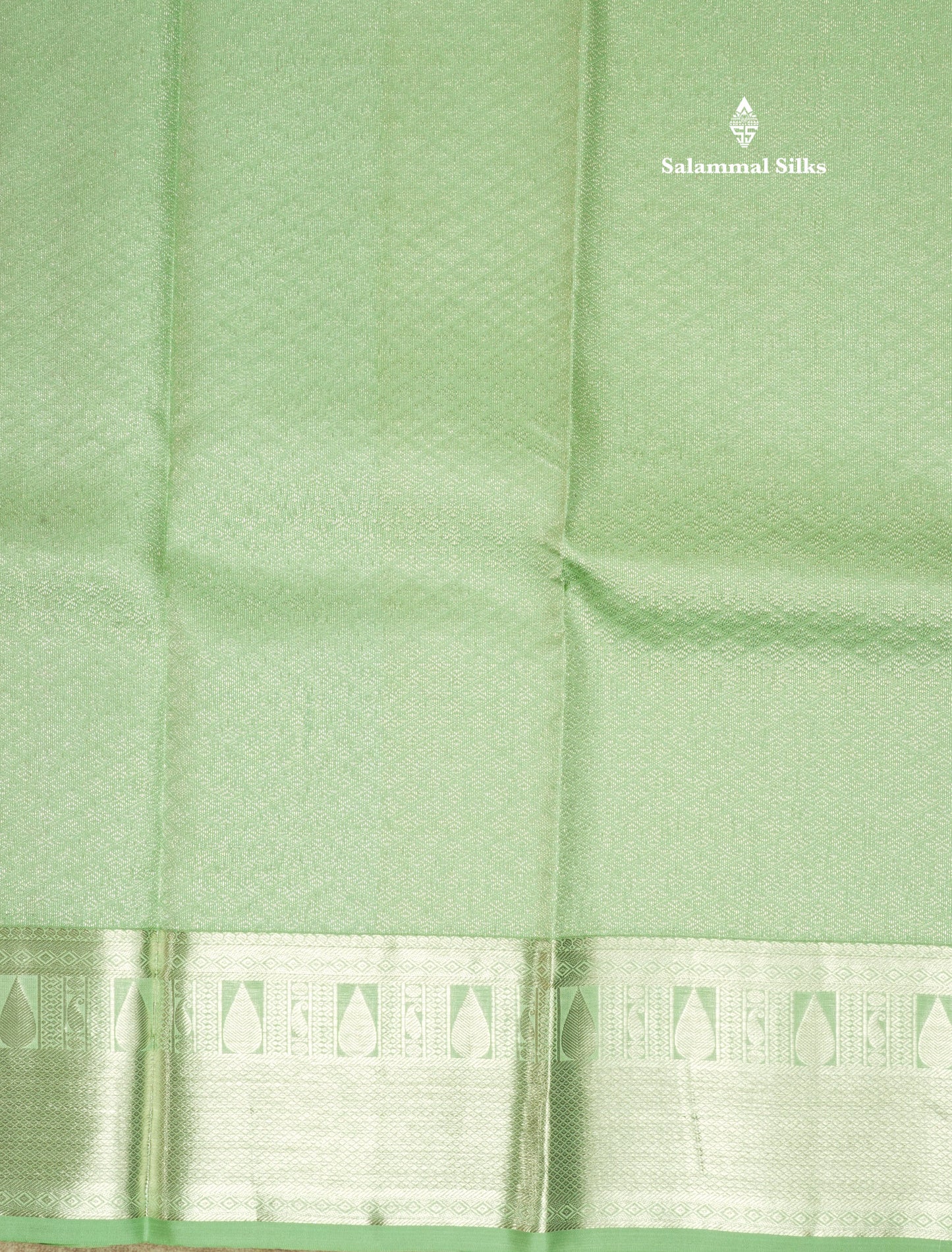 Pink Small Checks Pure Kanjivaram Silk Saree With Silver Zari Border