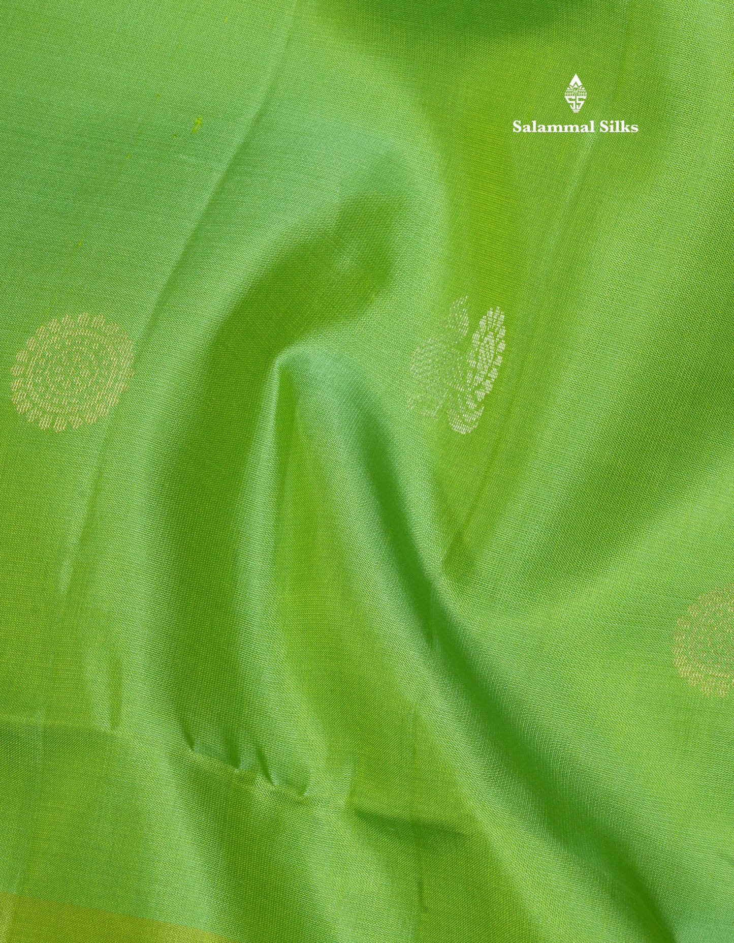 Beautiful Light Green Pure Kanjivaram Soft Silk Saree With Contrast Light Elaichi Green Border