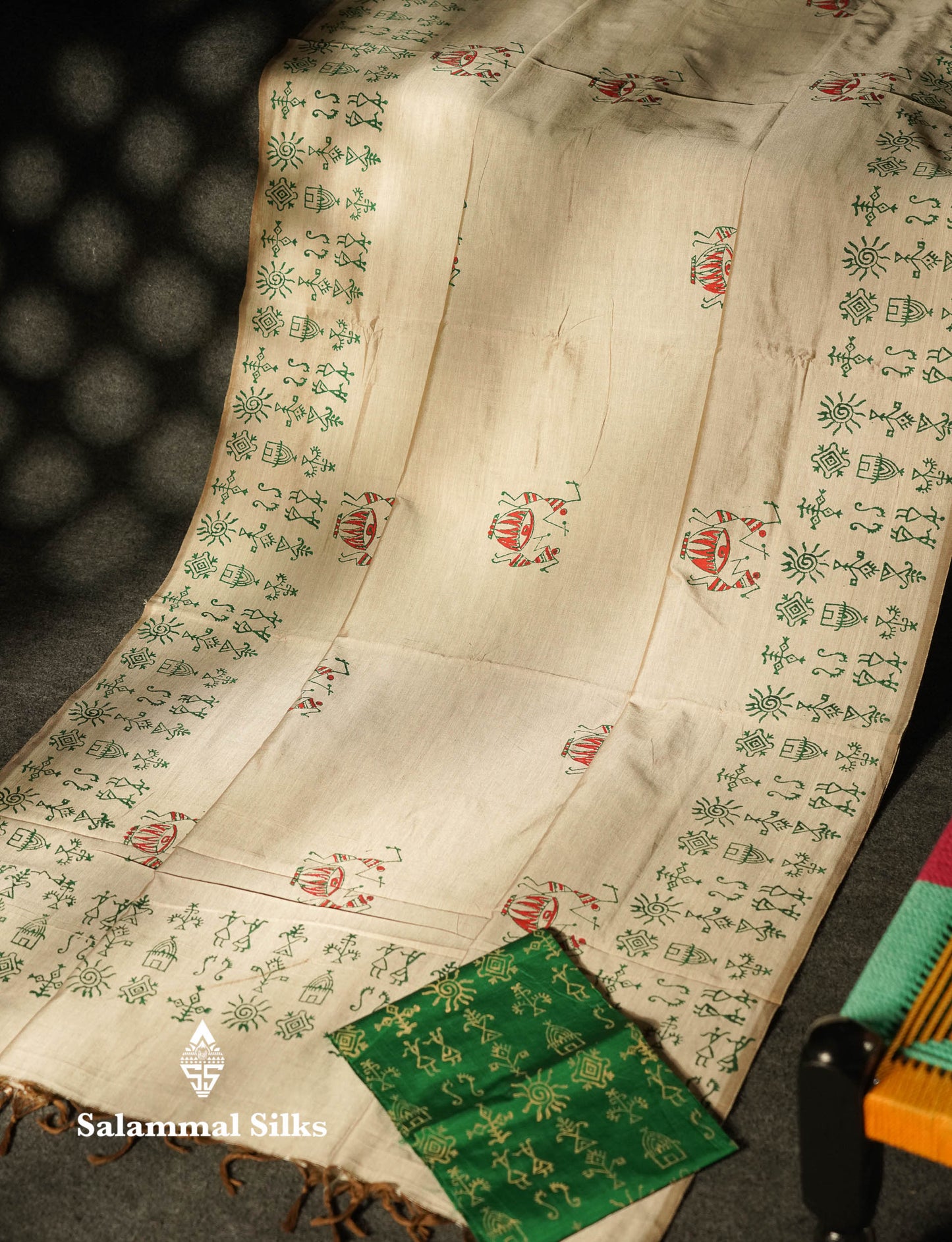 Beautiful Bottle Green Printed South Cotton Saree With Contrast Beige Blouse