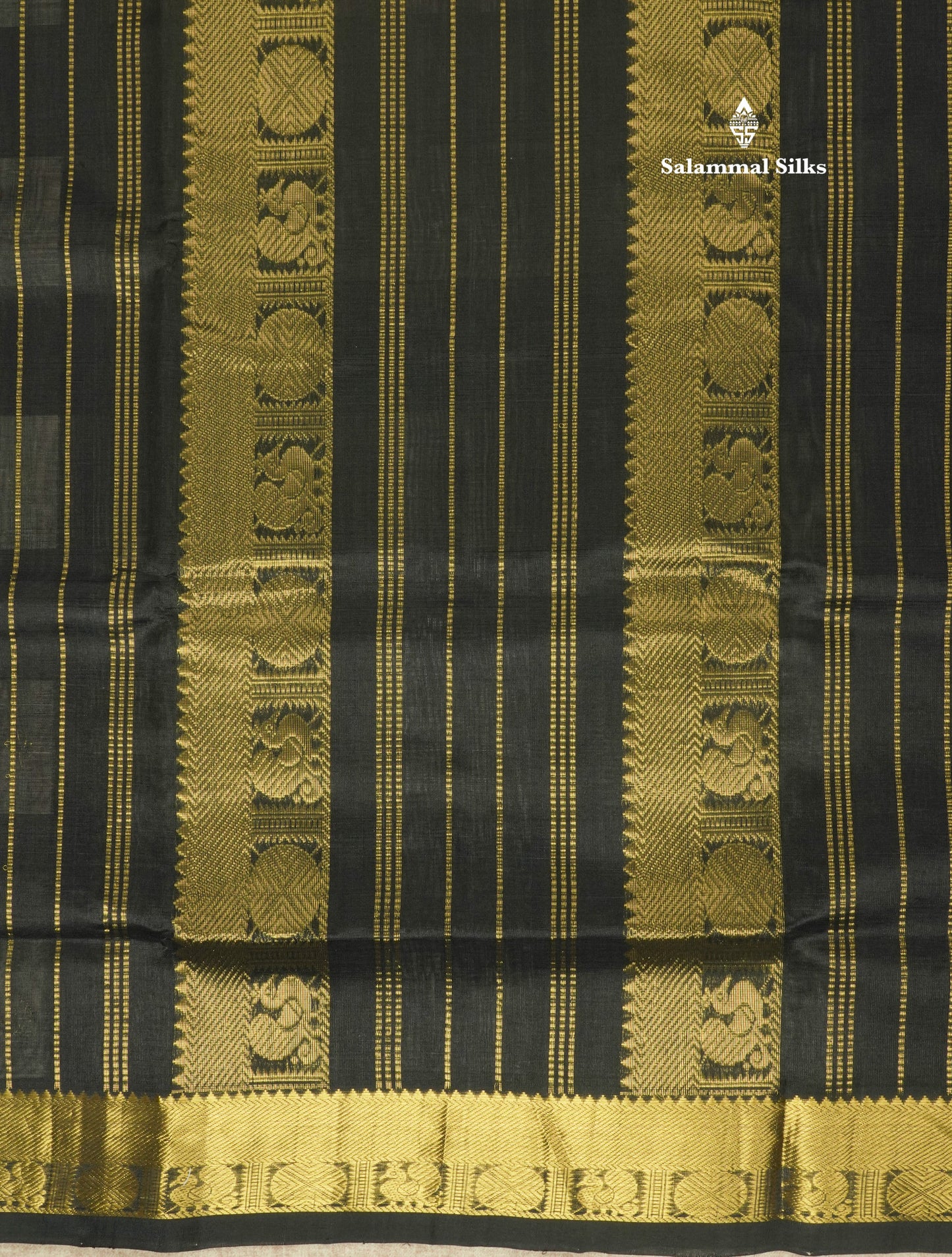 Paalum Pazham Checks Pure Silk Cotton Saree With Traditional Gold Zari Border