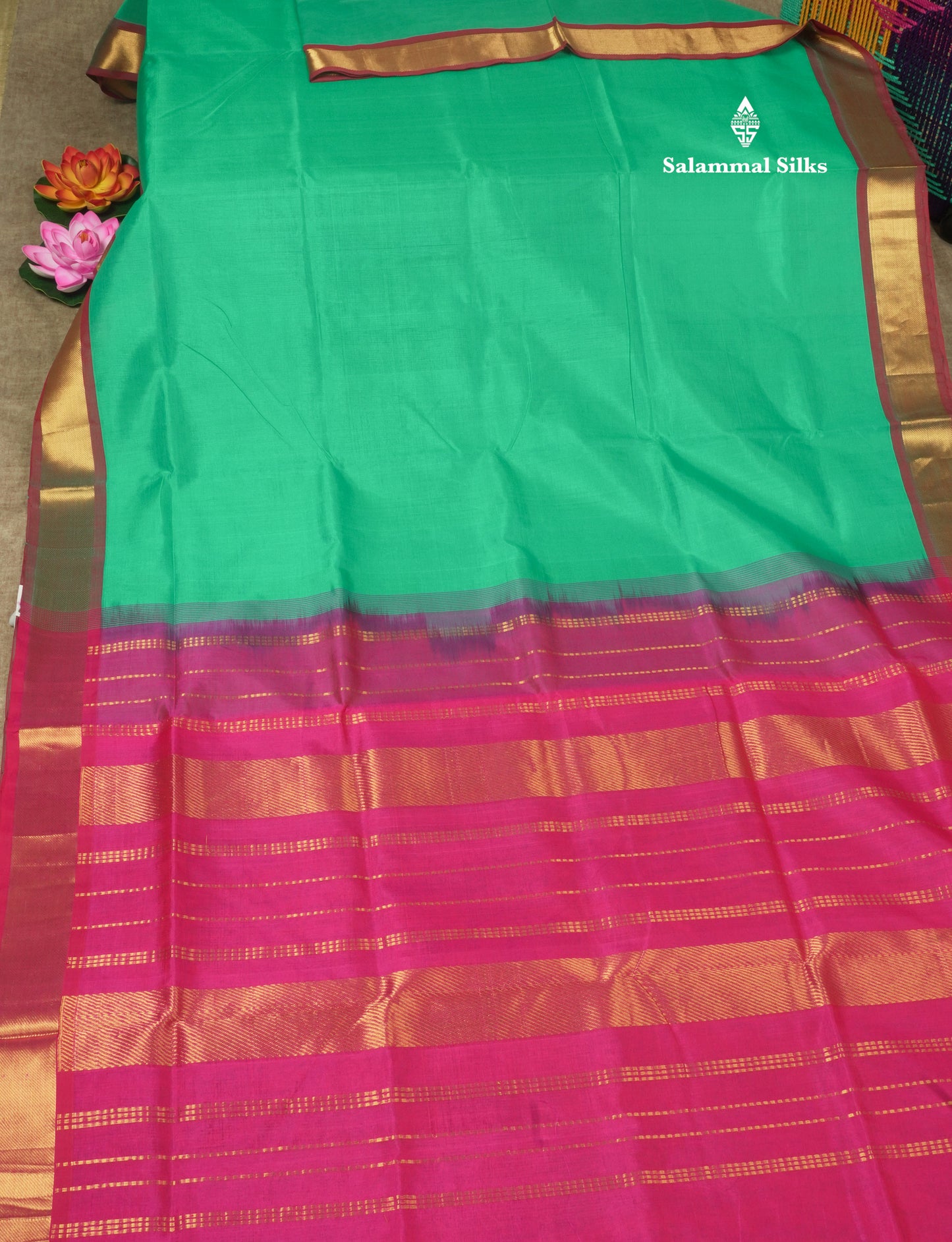Saffire Green Plain Pure Silk Cotton Saree With Gold Zari Border