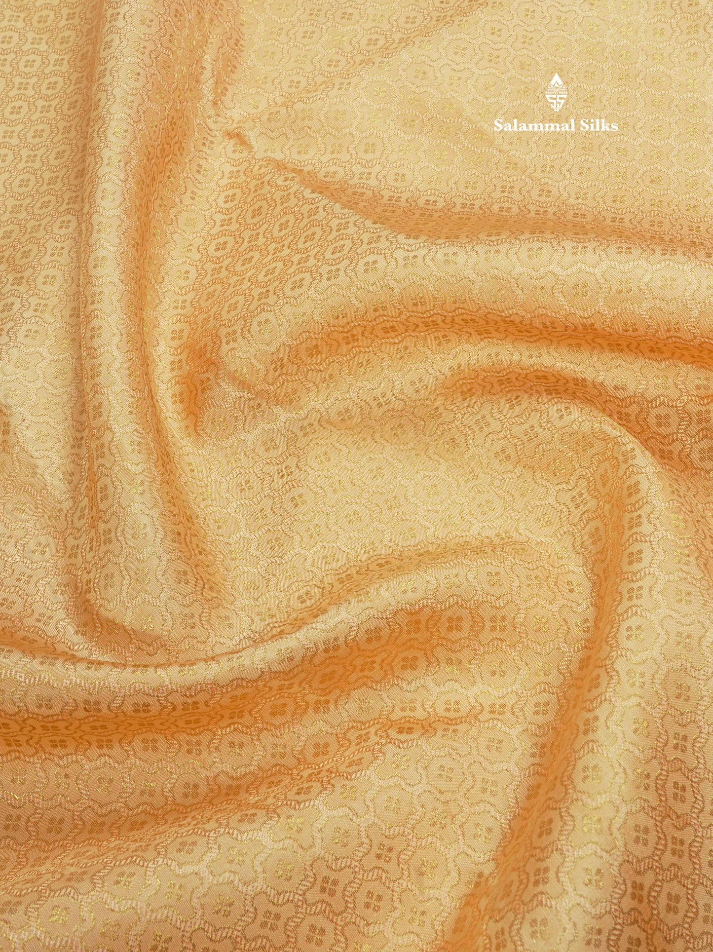 Beige Pure Kanjivaram Silk Saree Pure Zari(3G) with Contrast Chilly Red Border
