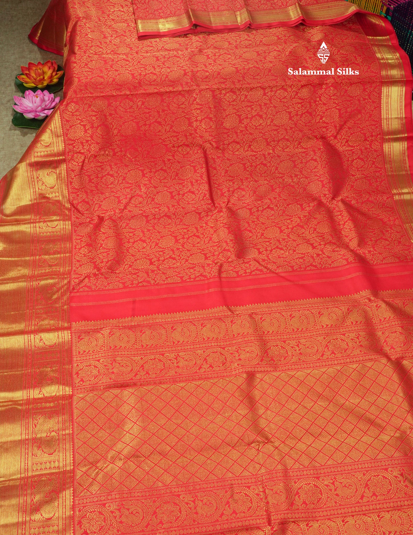 Chilly Red Pure Kanjivaram Silk Saree Pure zari (3G) with Traditional Gold Zari Border