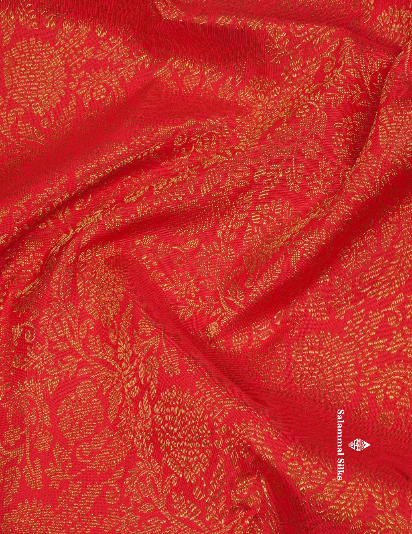 Chilly Red Pure Kanjivaram Silk Saree Pure zari (3G) with Traditional Gold Zari Border