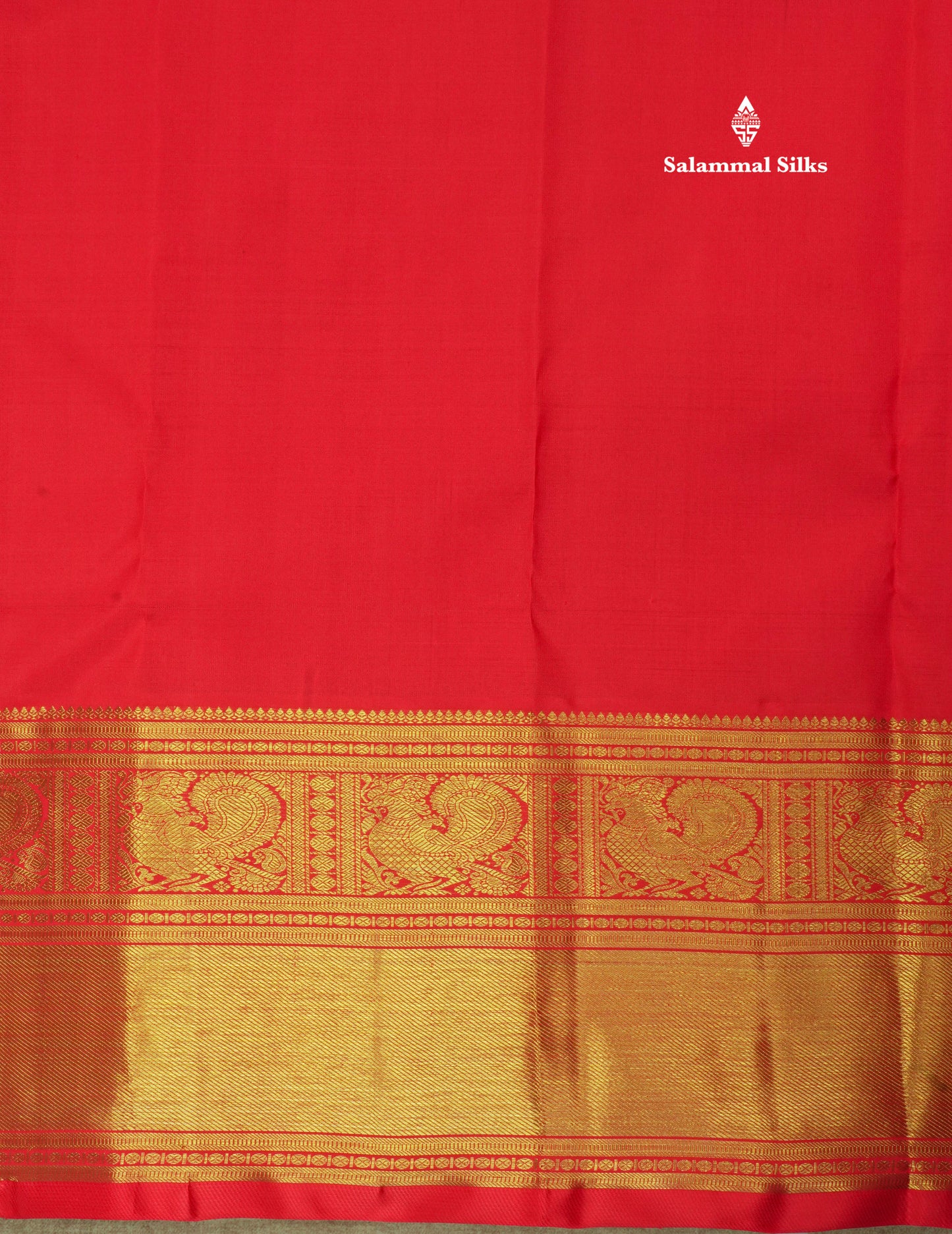 Chilly Red Pure Kanjivaram Silk Saree Pure zari (3G) with Traditional Gold Zari Border