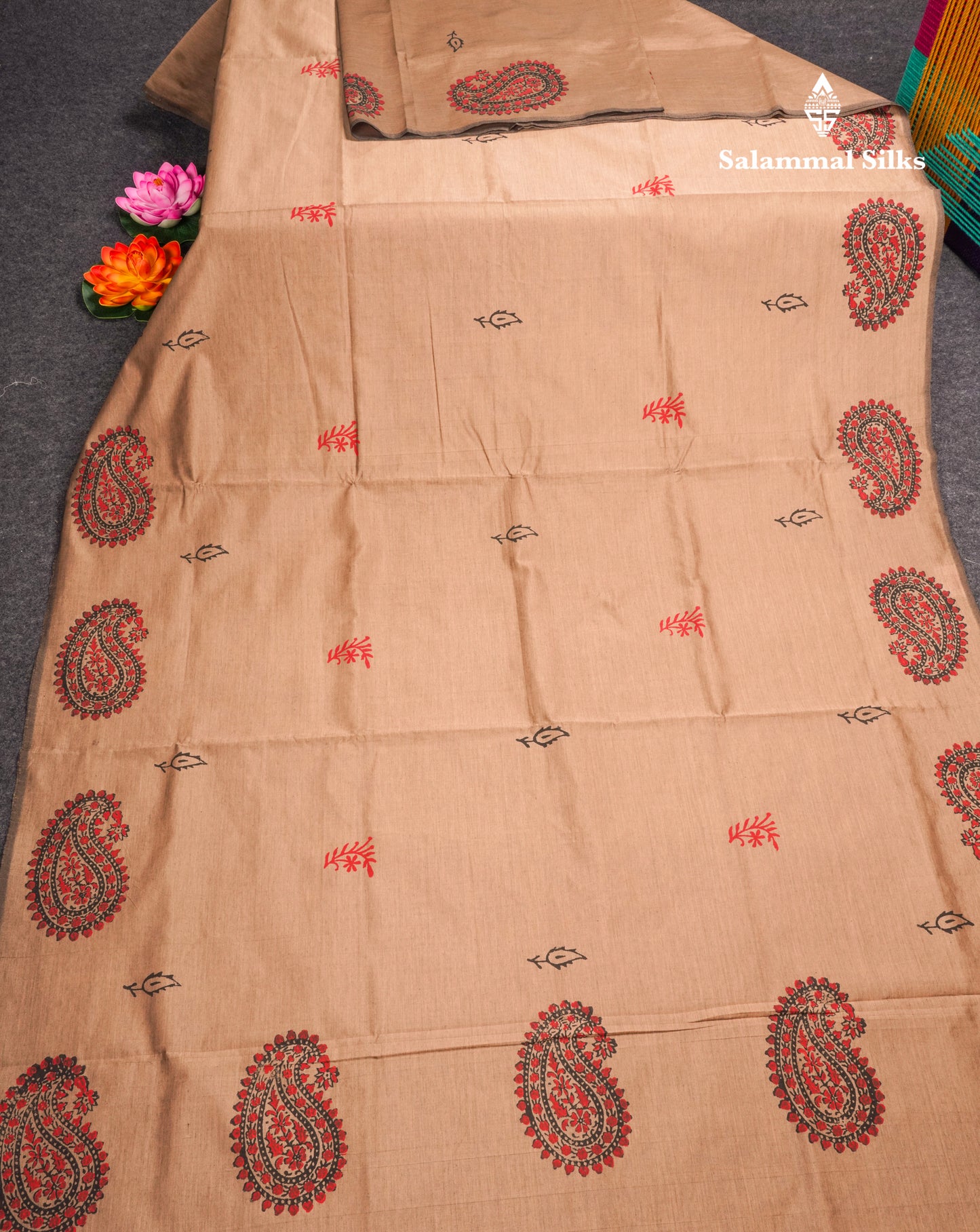 Sandal South Cotton Printed Saree With Contrast Maroon Blouse