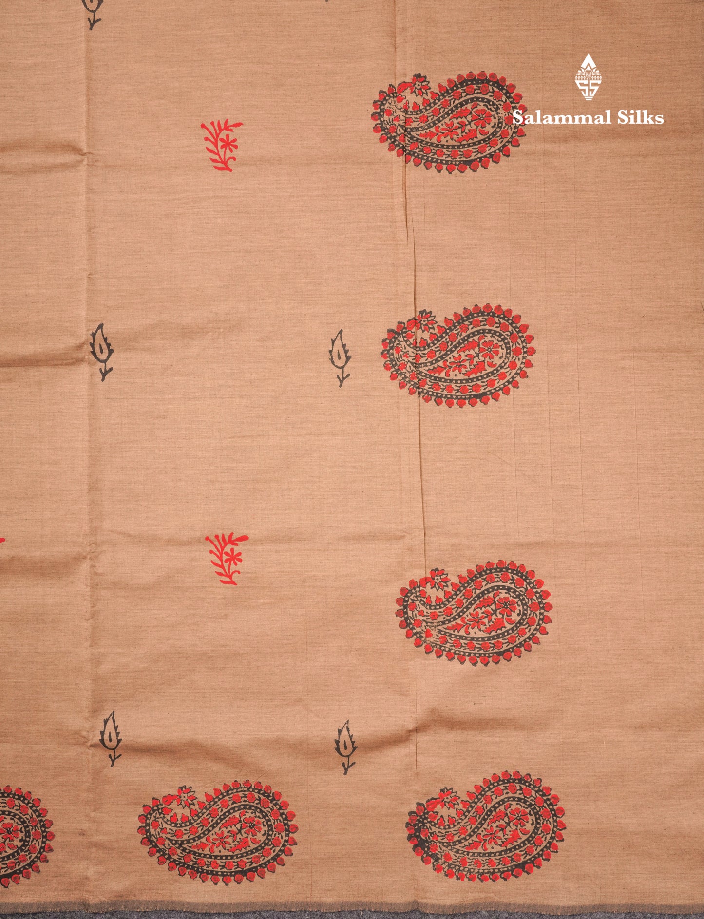 Sandal South Cotton Printed Saree With Contrast Maroon Blouse