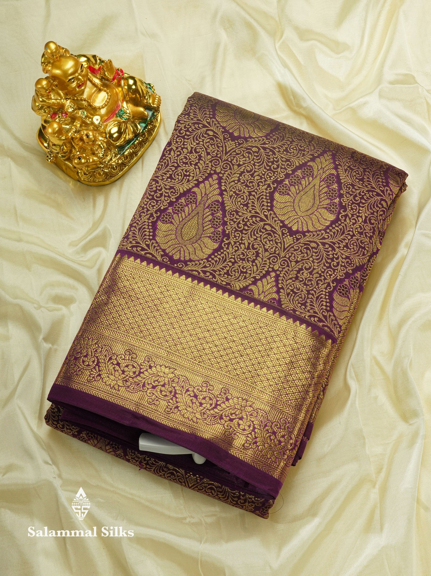 Purple Beautiful Bridal Pure Kanjivaram Silk Saree With Gold Zari Border