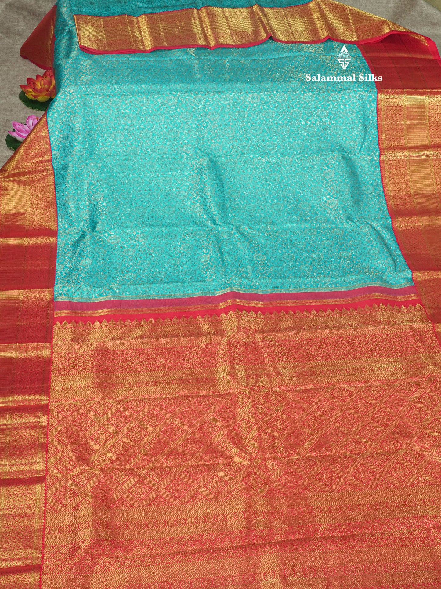 Korvai Anandha Blue Bridal Pure Kanjivaram Silk Saree With Contrast Red Border