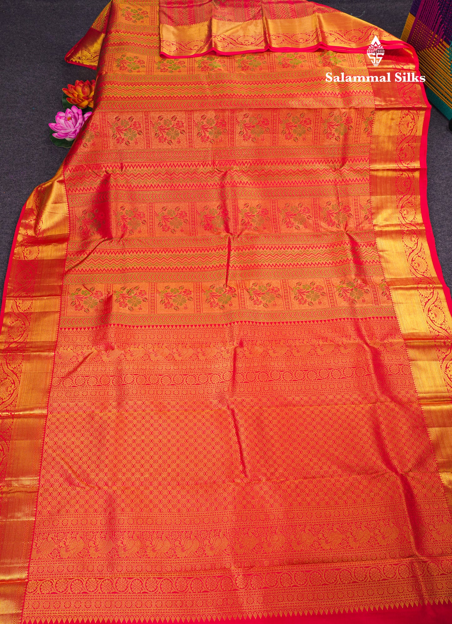 Beautiful Chilly Red Bridal Pure Kanjivaram Silk Saree With Self Border