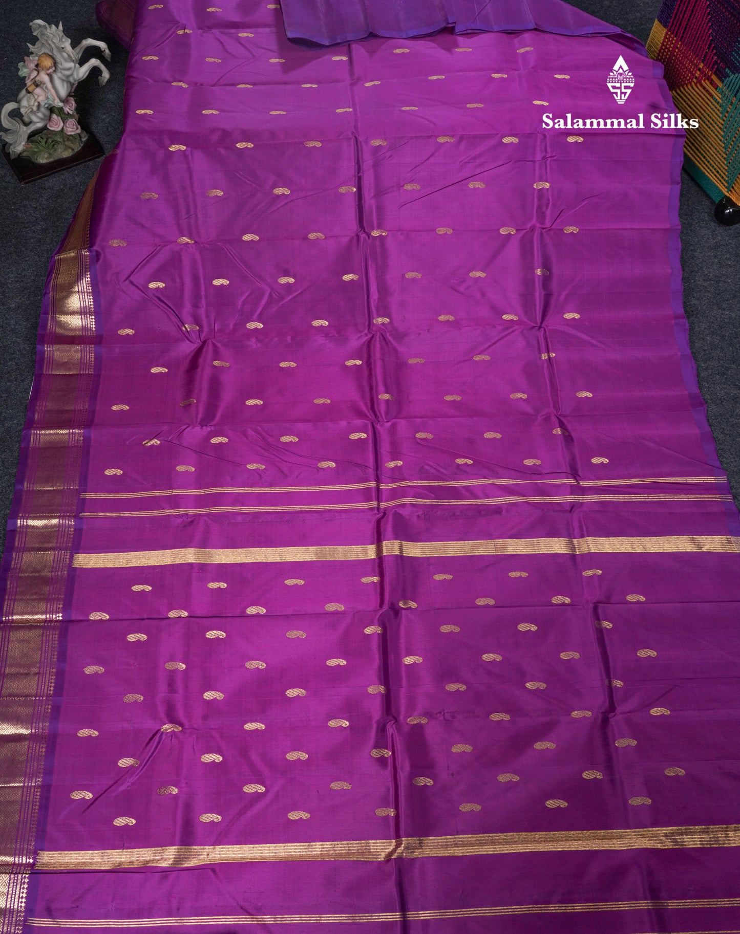 Vadamalli Pure Kanjivaram Silk Saree With Self One Side Border