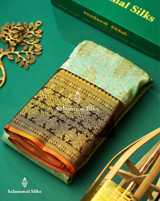 Exclusive Bridal Pastel Green Colour Kanjivaram Pure Silk Saree Pure Silver Zari Saree with Contrast Border