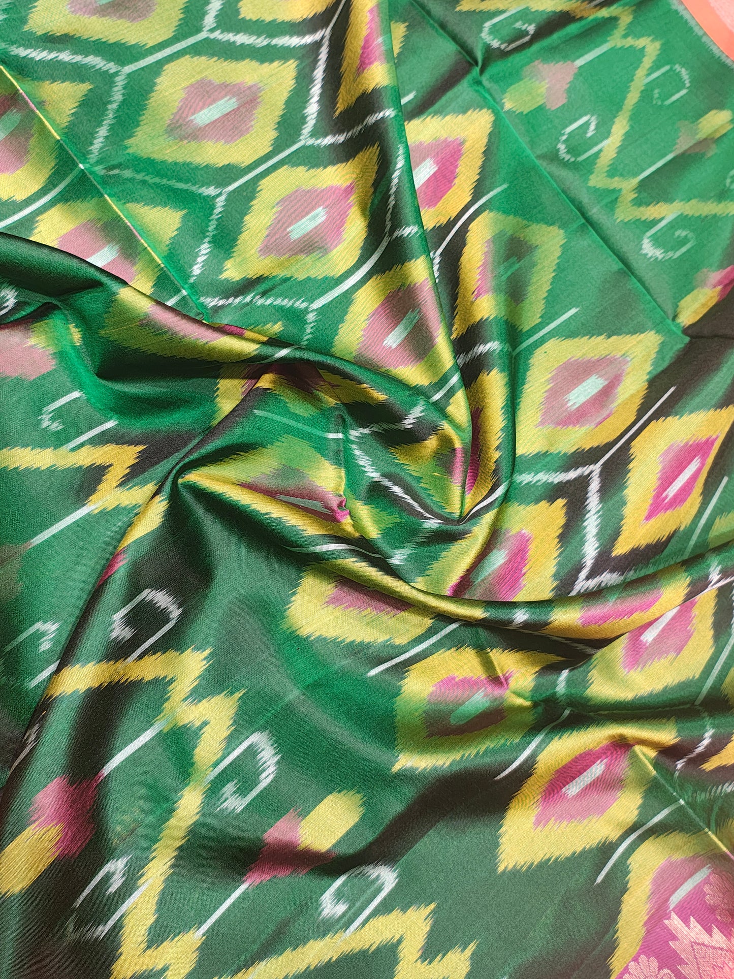 Bottle Green  Beautiful Ikkat Fancy Pure Soft Silk Saree With Pinkish Orange Border