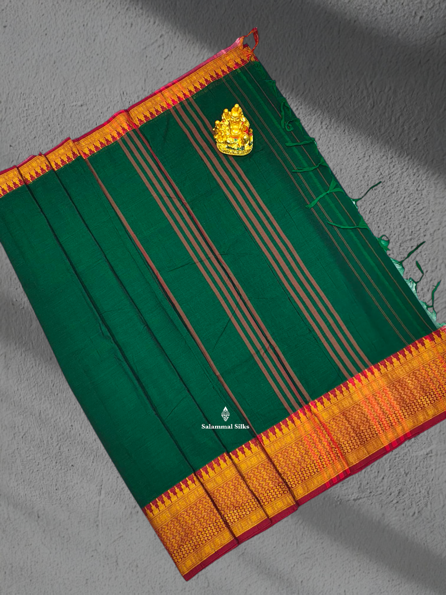 9 Yards Beautiful Bottle Green Pure Cotton Saree With Maroon Border