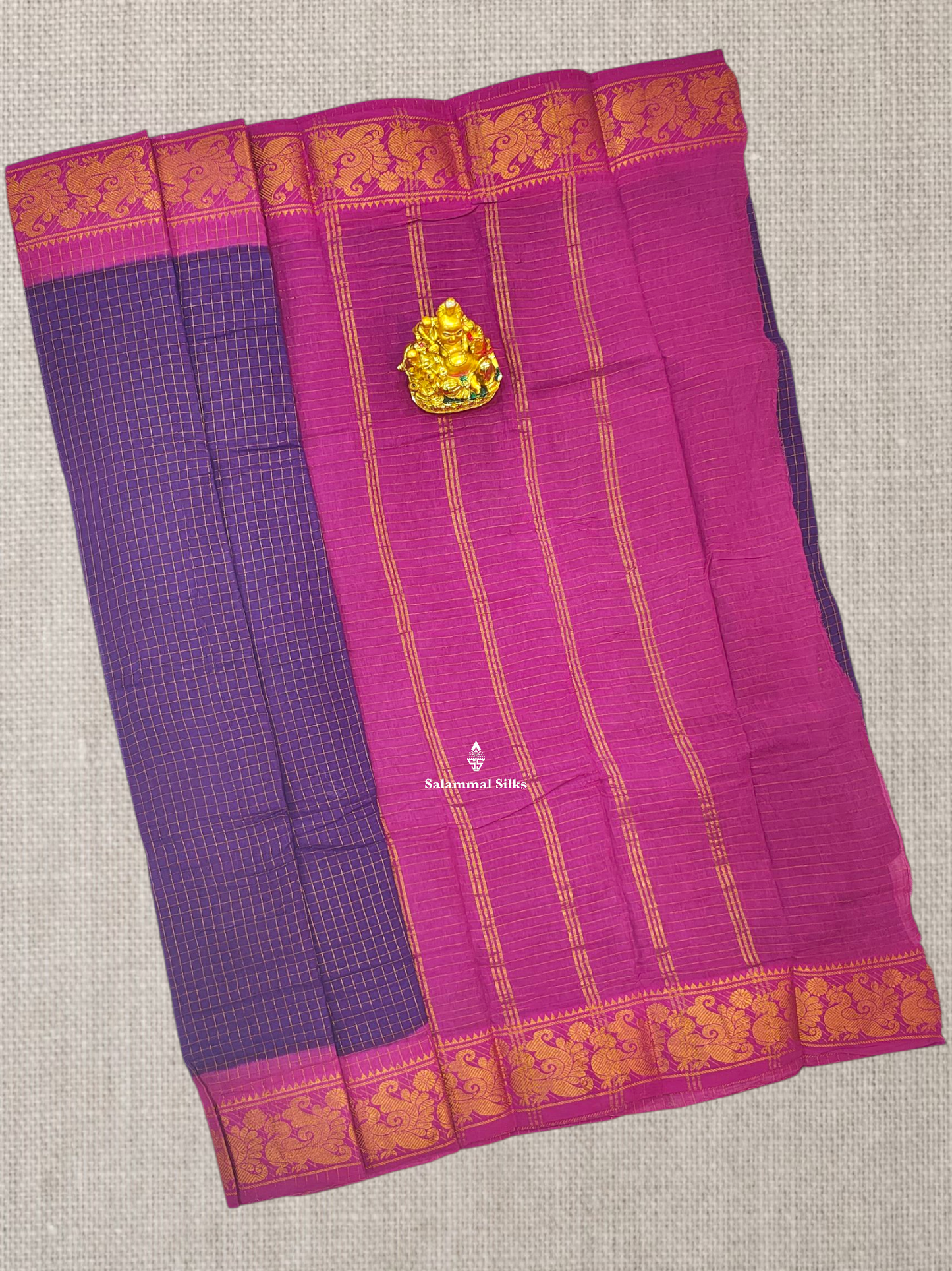 Red Beautiful Zari Pure Sungudi Cotton Saree With Contrast Sandal Border