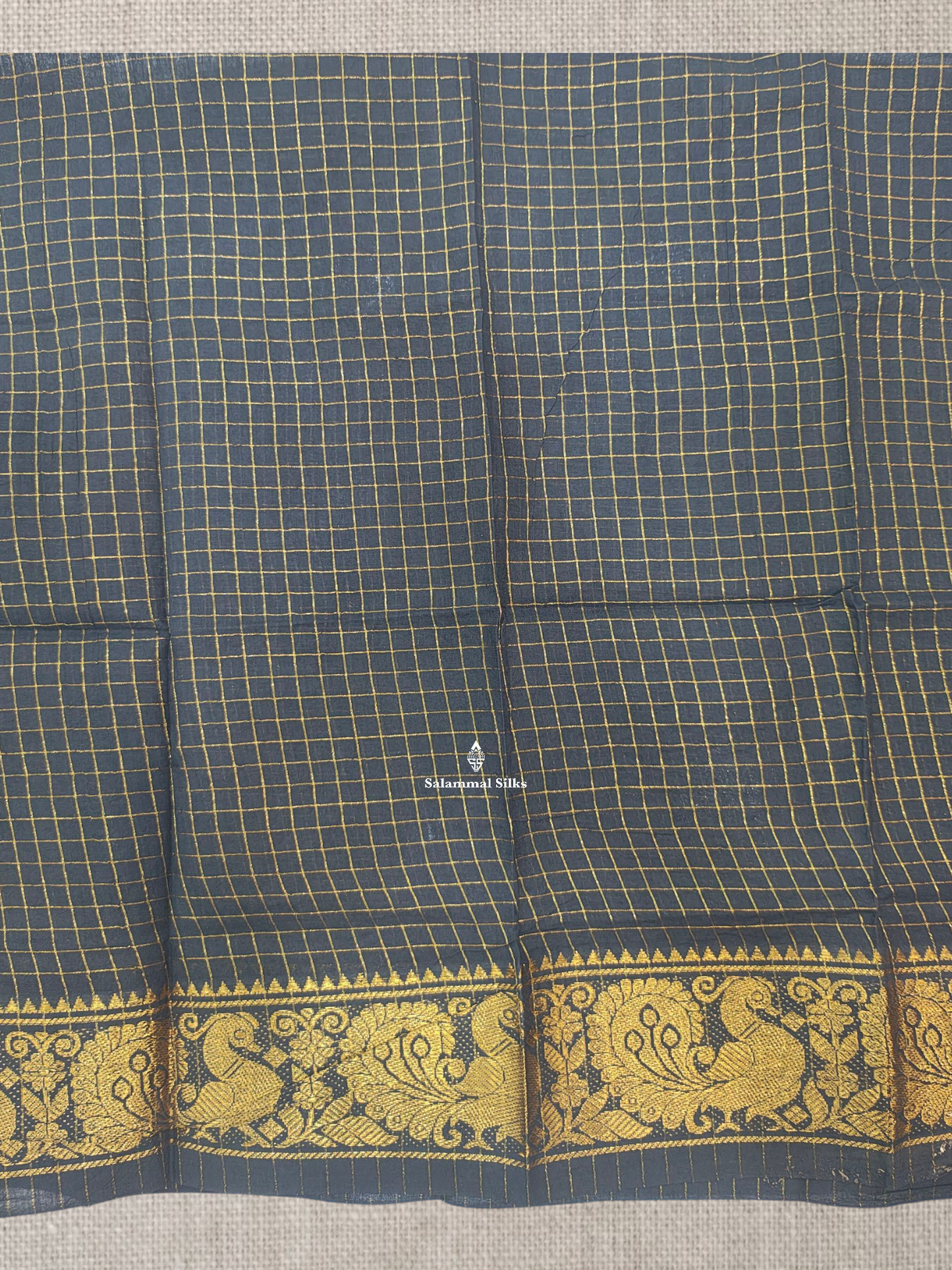 Red Beautiful Zari Pure Sungudi Cotton Saree With Contrast Sandal Border