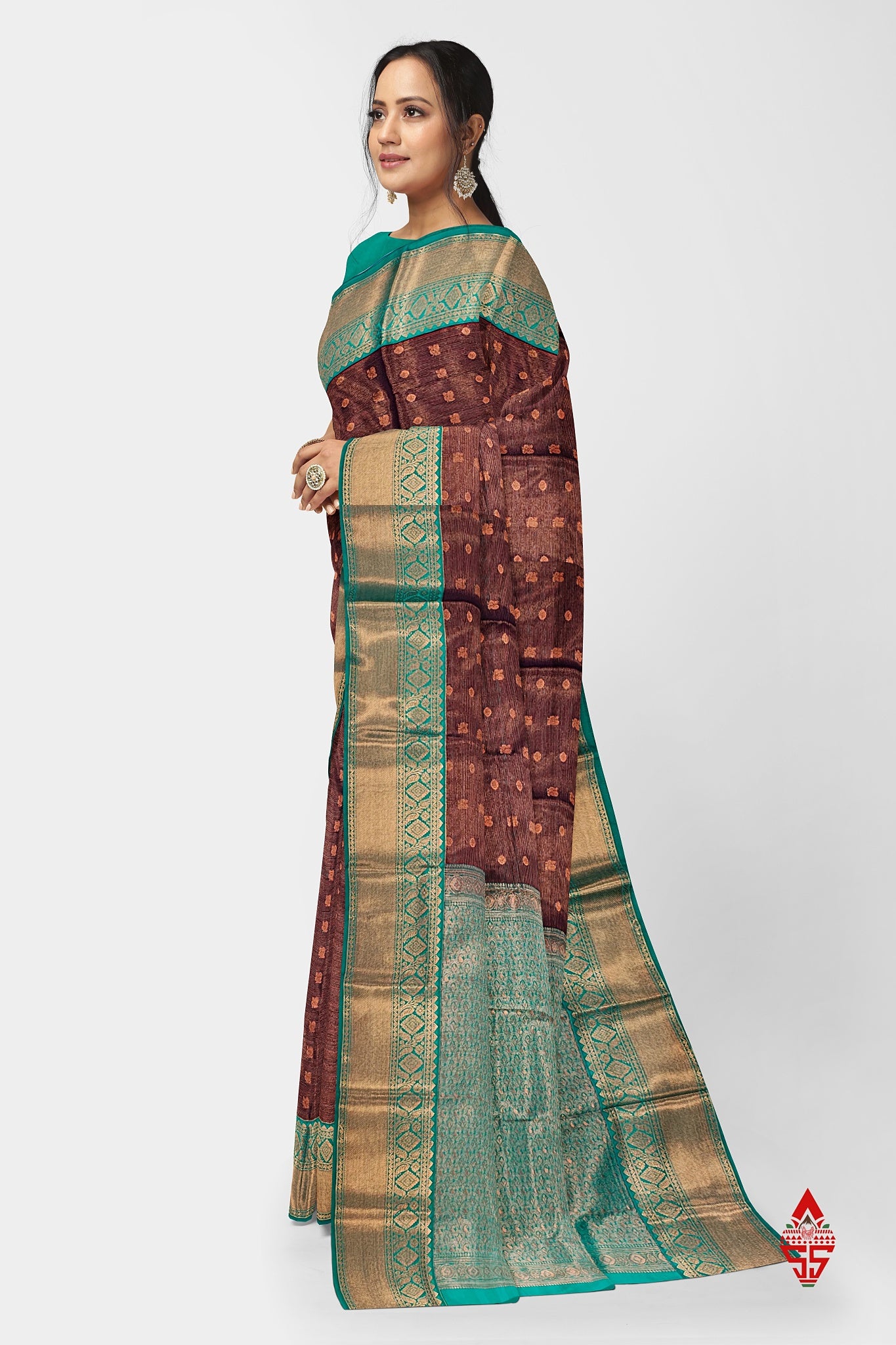 Brown Vairaoosi  Semi Silk Saree With Sapphire Green Border