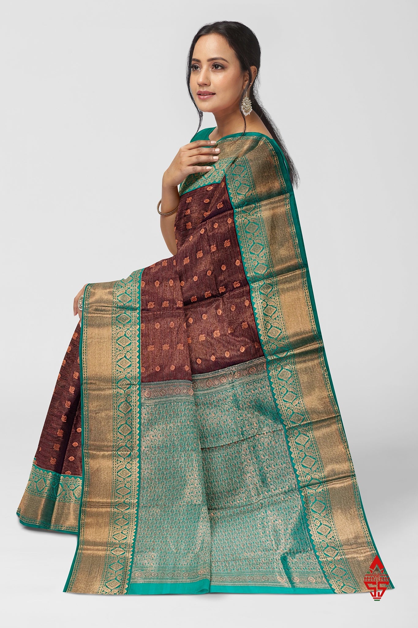 Brown Vairaoosi  Semi Silk Saree With Sapphire Green Border