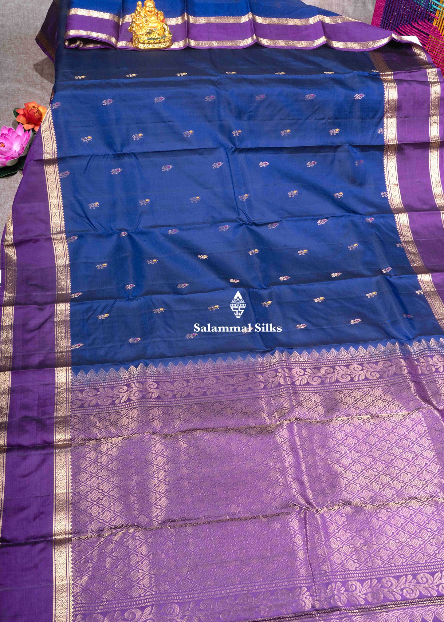 Kanjivaram Navy Blue Pure Silk Saree With Violet Blouse