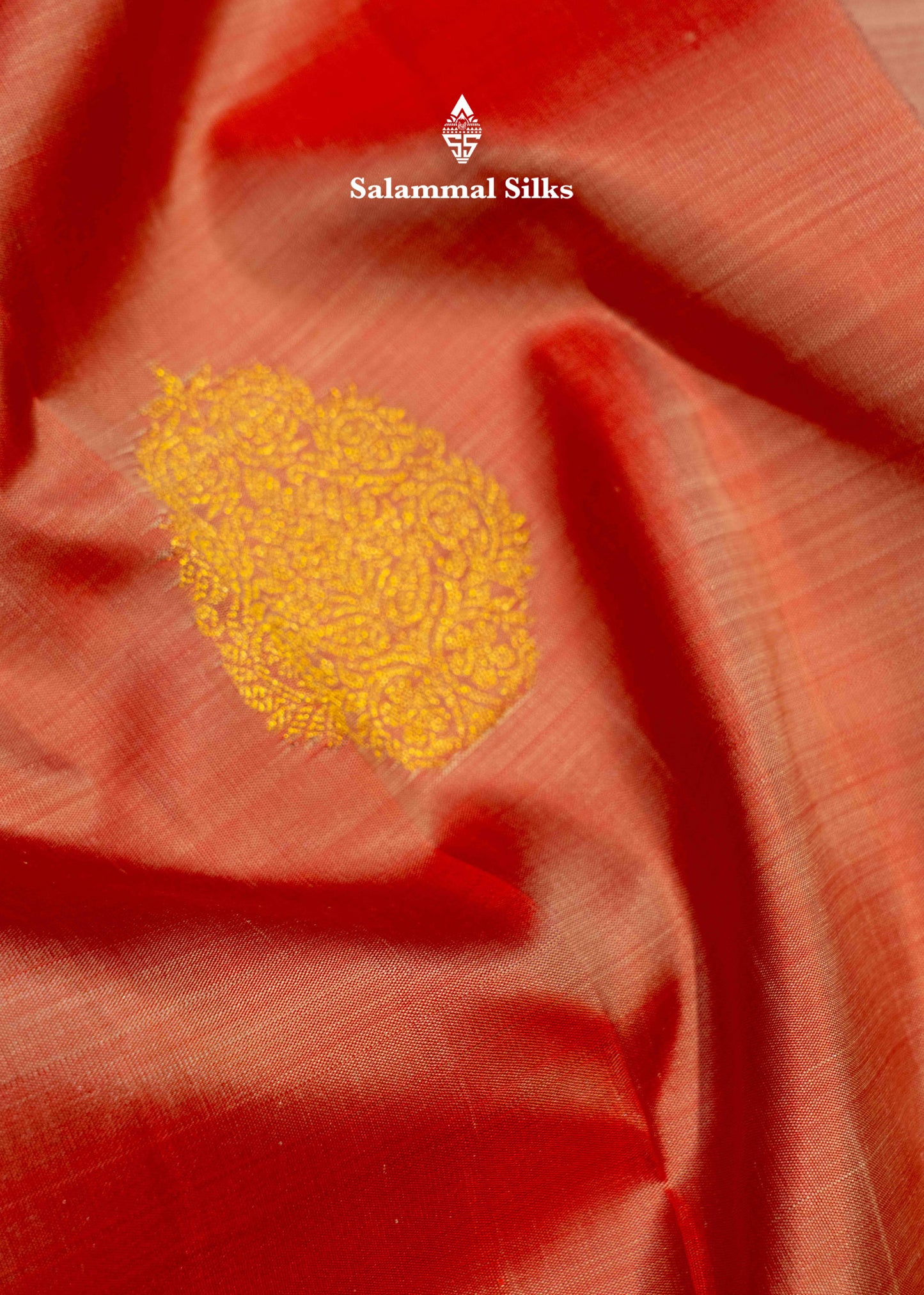 Korvai Dual tone peach body Pure Kanjivaram Silk Saree With violet Border