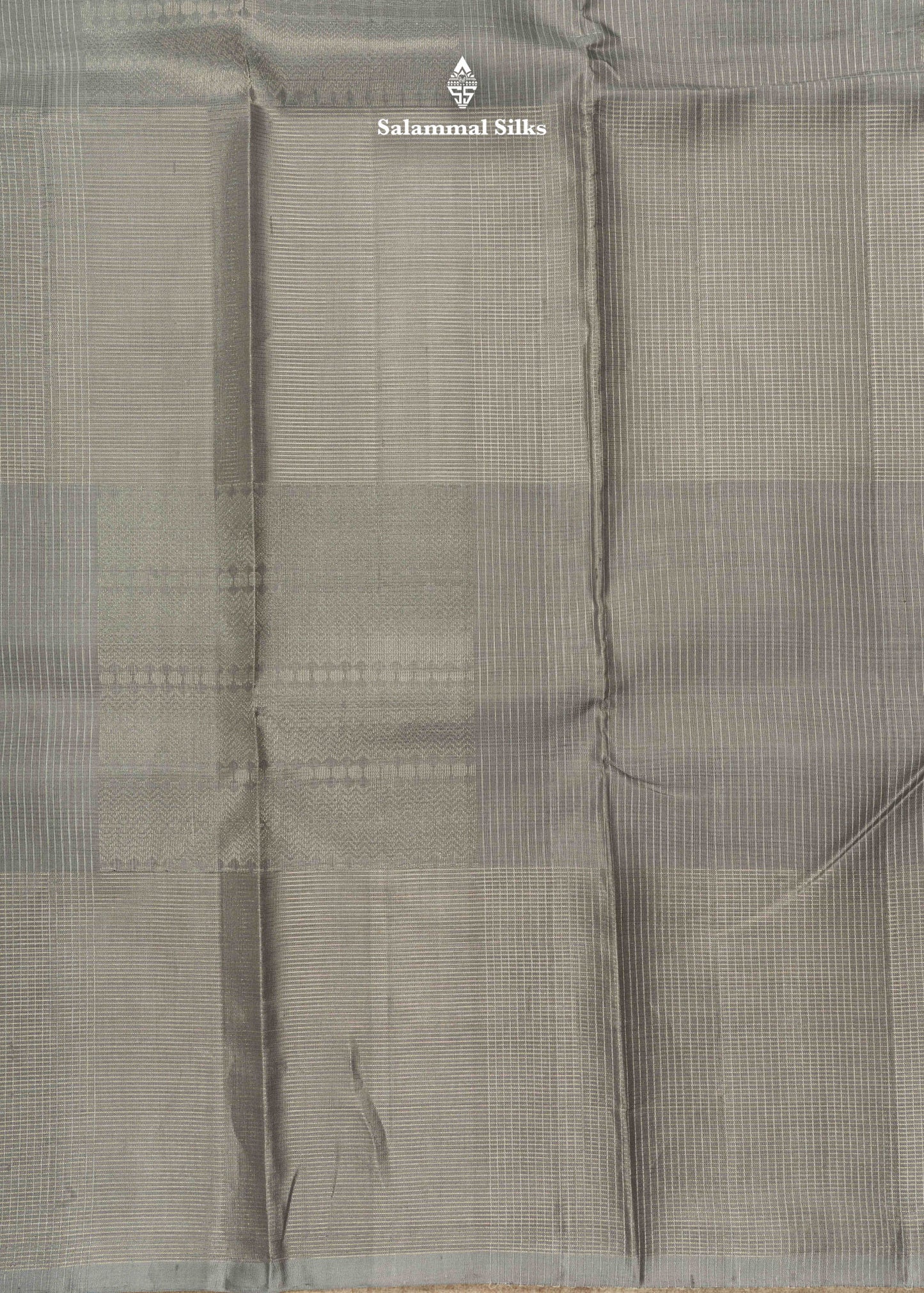 Kanjivaram Silver Colour Fancy Pure Silk Saree With Sapphire Green Blouse