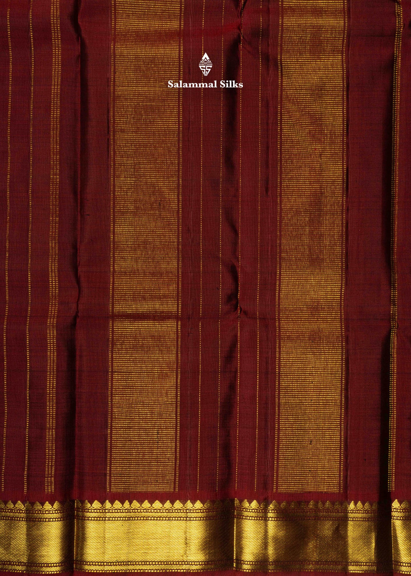 Kanjivaram Black Colour Pure Silk Saree With Traditional Gold Zari Small Border