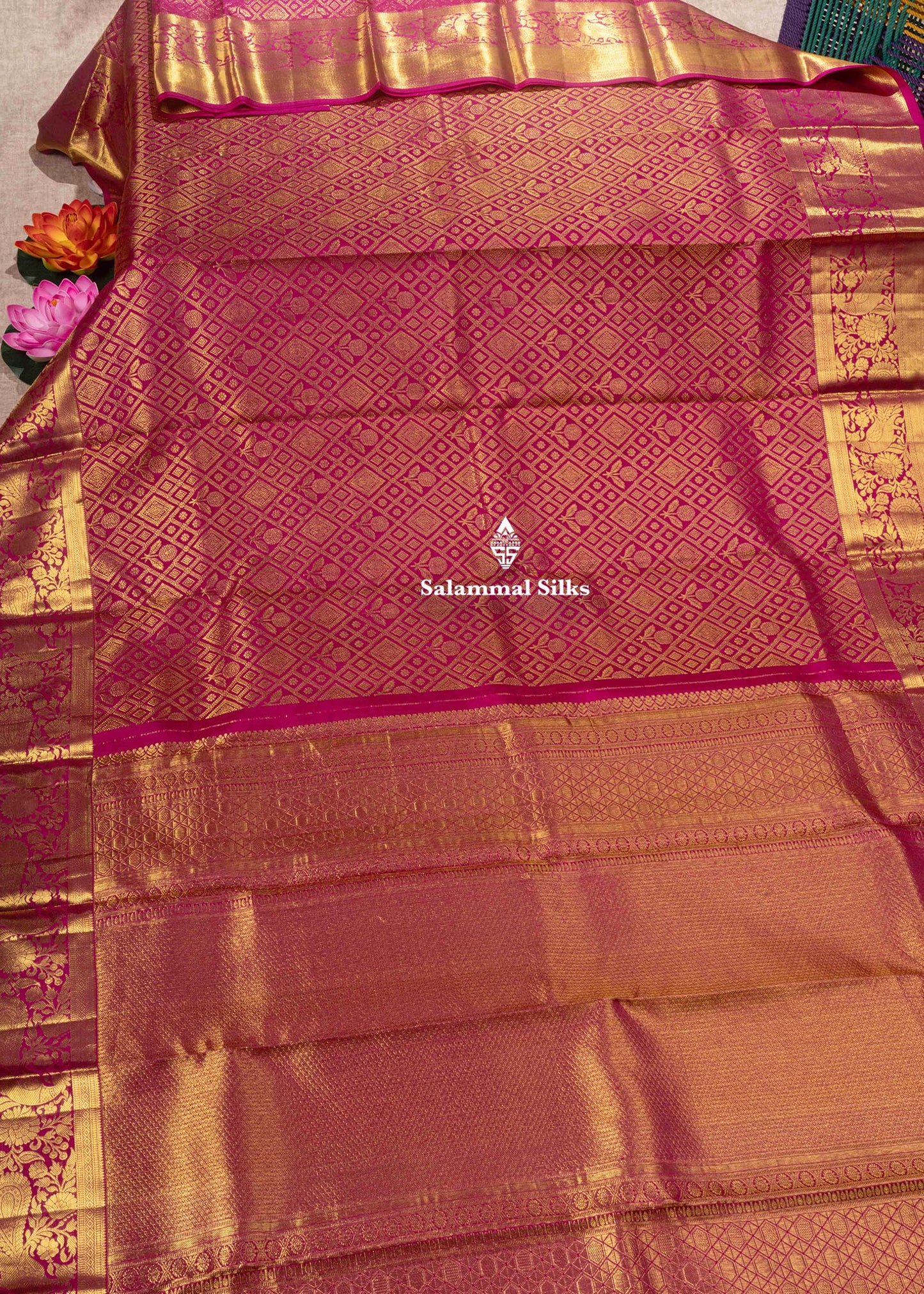 Pure Kanjivaram Magenta Pink Colour Silk Saree With Gold Zari Border