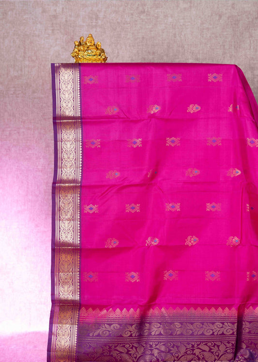 Kanjivaram Pink Pure Silk Saree With Violet Blouse