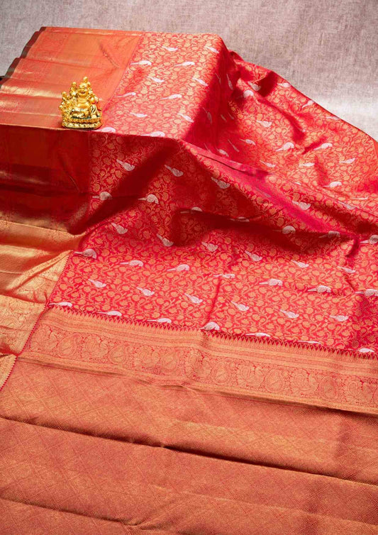 Kanjivaram Red Pure Silk Saree 4G Zari With Bottle Green Blouse