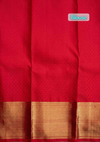 Kanjivaram Bottle Green Pure Silk Saree 4G Zari With Tomato Red Blouse