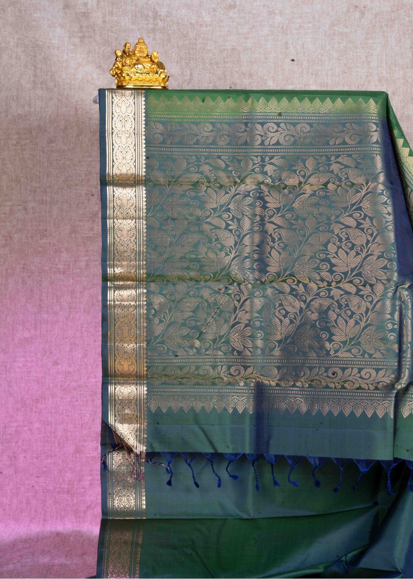Kanjivaram Olive Green Pure Silk Saree With Green Blouse