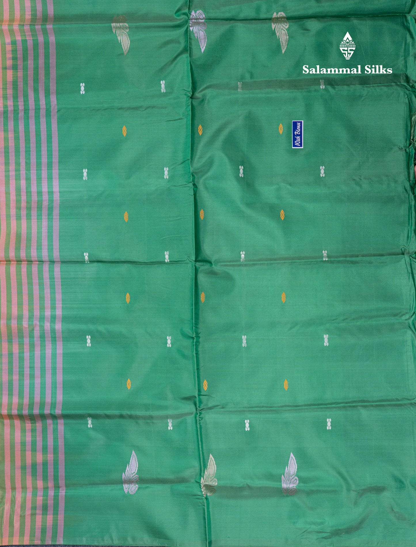 Light Orange Banana Pinth Saree (Vaazhainaar Pattu) With Contrast Saffire Green Blouse