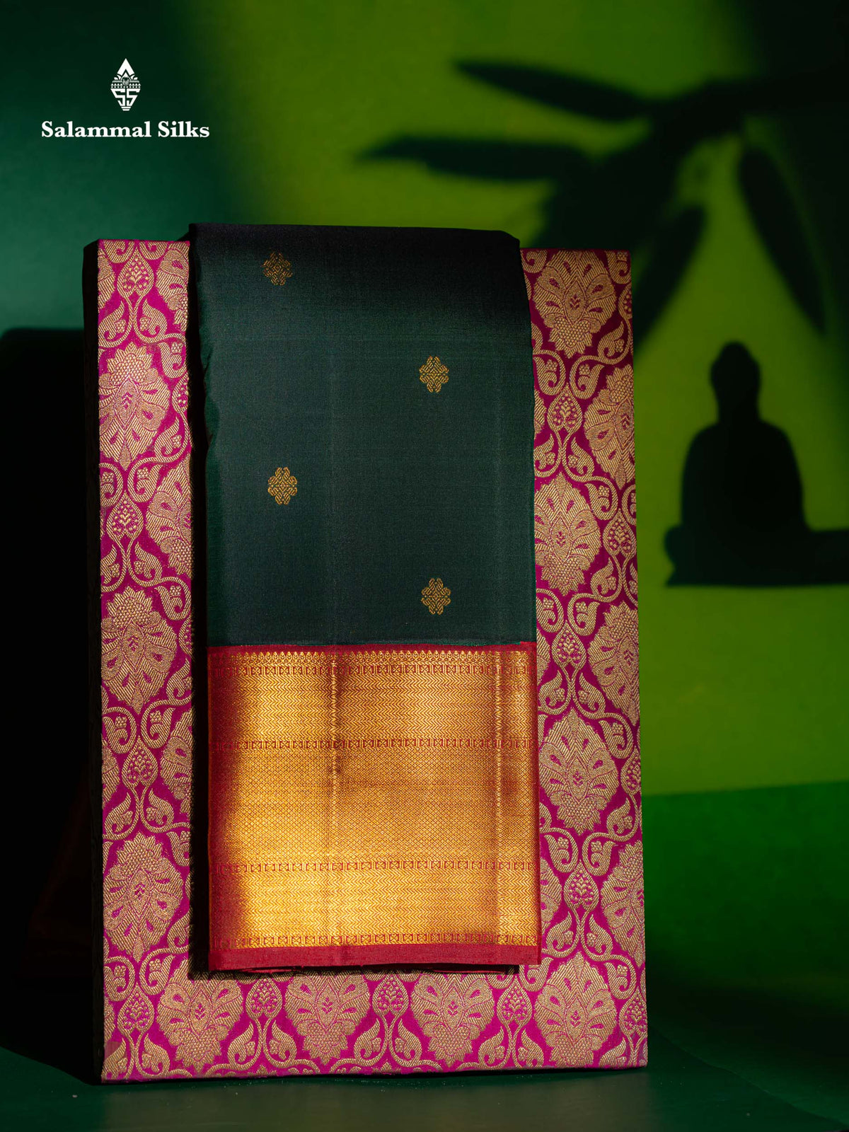 Korvai Beautiful Bottle Green Pure Kanjivaram Silk Saree With Contrast Maroon Traditional Border