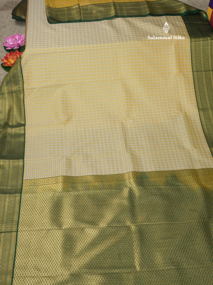 1000 Buttas Light Peach Semi Silk Saree With Contrast Bottle Green Border