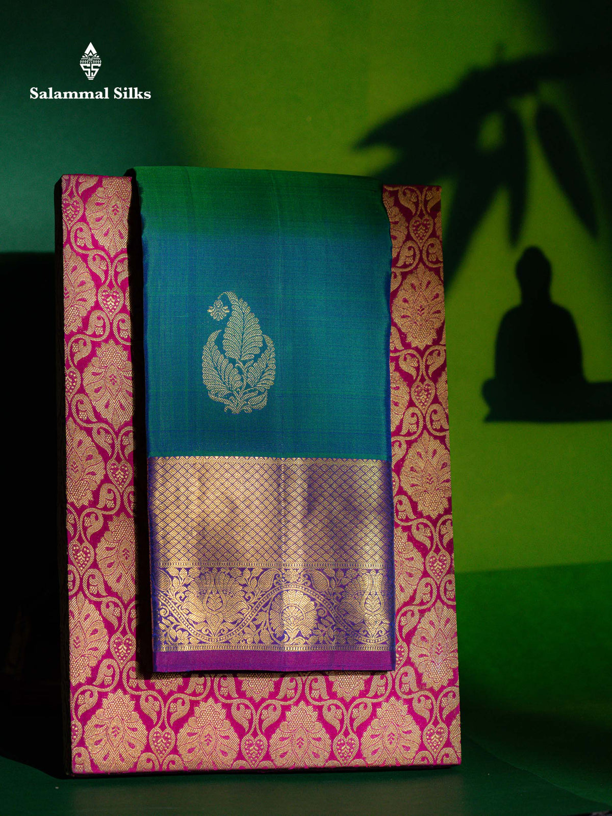 Beautiful Dual Tone Peacock Green Pure Kanjivaram Silk Saree With Contrast Vadamalli Traditional Evening Morning Border