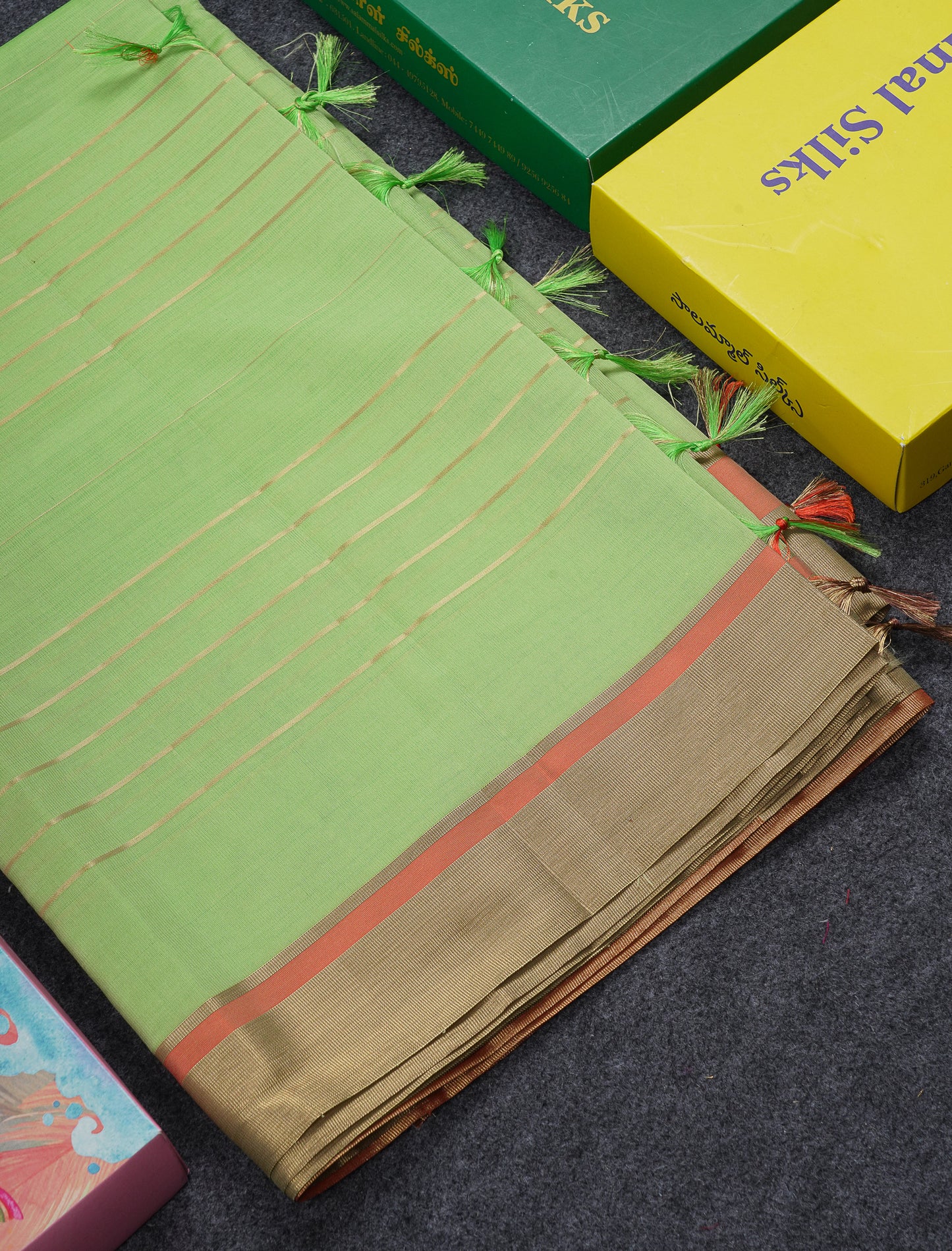 Beautiful Chilly Red Semi Tussar Fancy Saree With Contrast Dual Tone Bottle Green Blouse