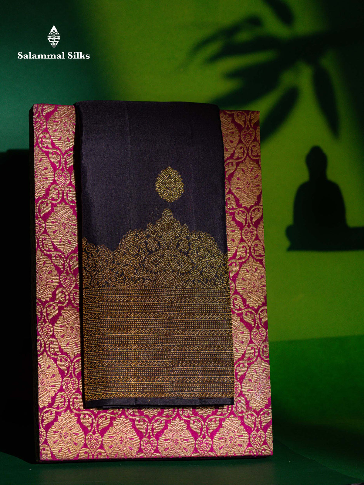 Beautiful Dark Violet Pure Kanjivaram Silk Saree With Traditional Turning Border