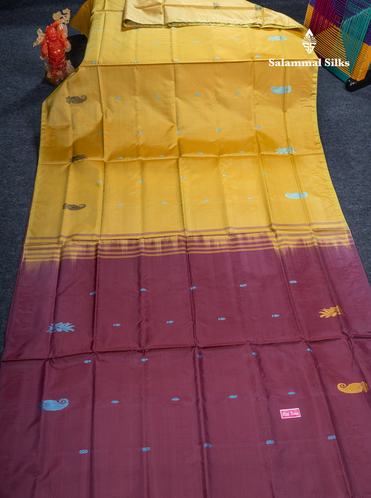 Manthulir Yellow Banana Pinth Saree (Vaazhainaar Pattu) With Contrast Dark Magenta Blouse
