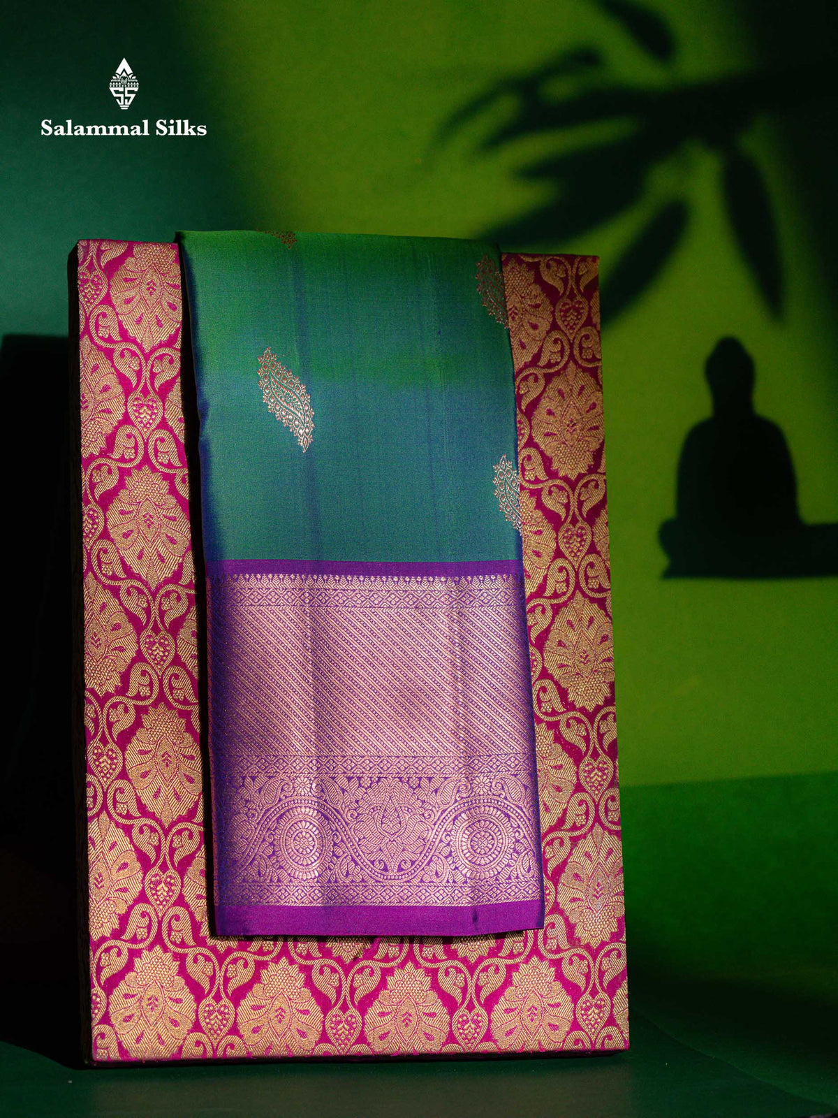 Beautiful Dual Tone Peacock Green Pure Kanjivaram Silk Saree With Contrast Magenta Traditional Border