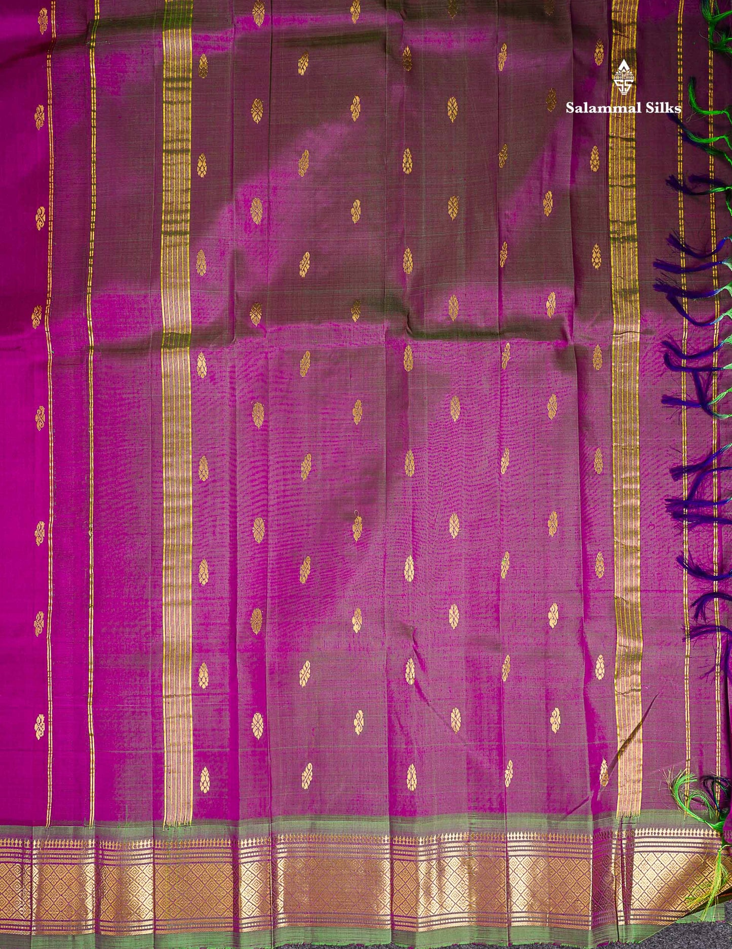 One Side Border Pure Silk Saree - Dual Tone Pink With Contrast Dual Tone Green Traditional Border