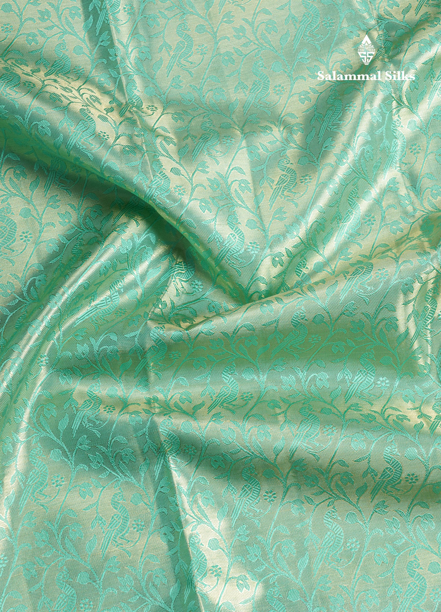Beautiful Light Green Tissue Bridal Pure Kanjivaram Silk Saree With Contrast Purple Pallaku Border