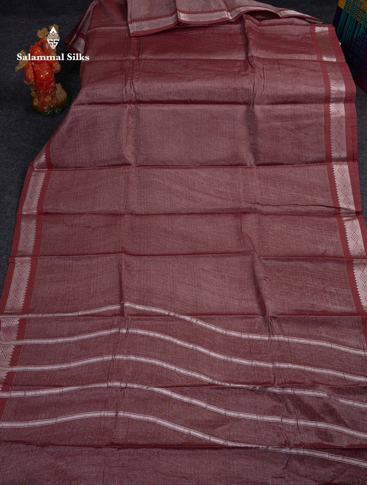 Stunning Maroon Tissue Sungudi Cotton Saree With Small Traditional Silver Zari Border