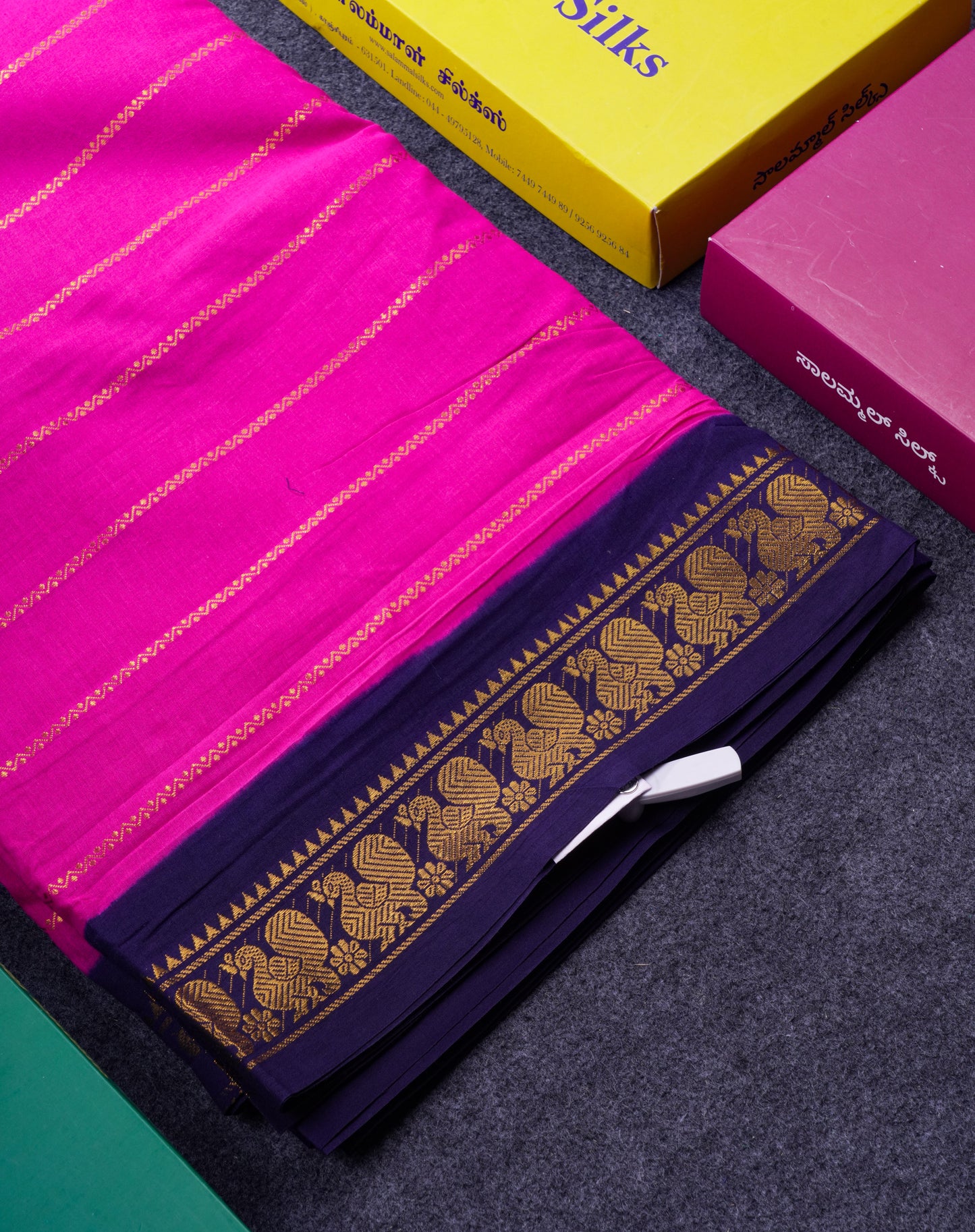 Beautiful Dark Maroon Sungudi Cotton Saree With Contrast Sapphire Green Traditional Border